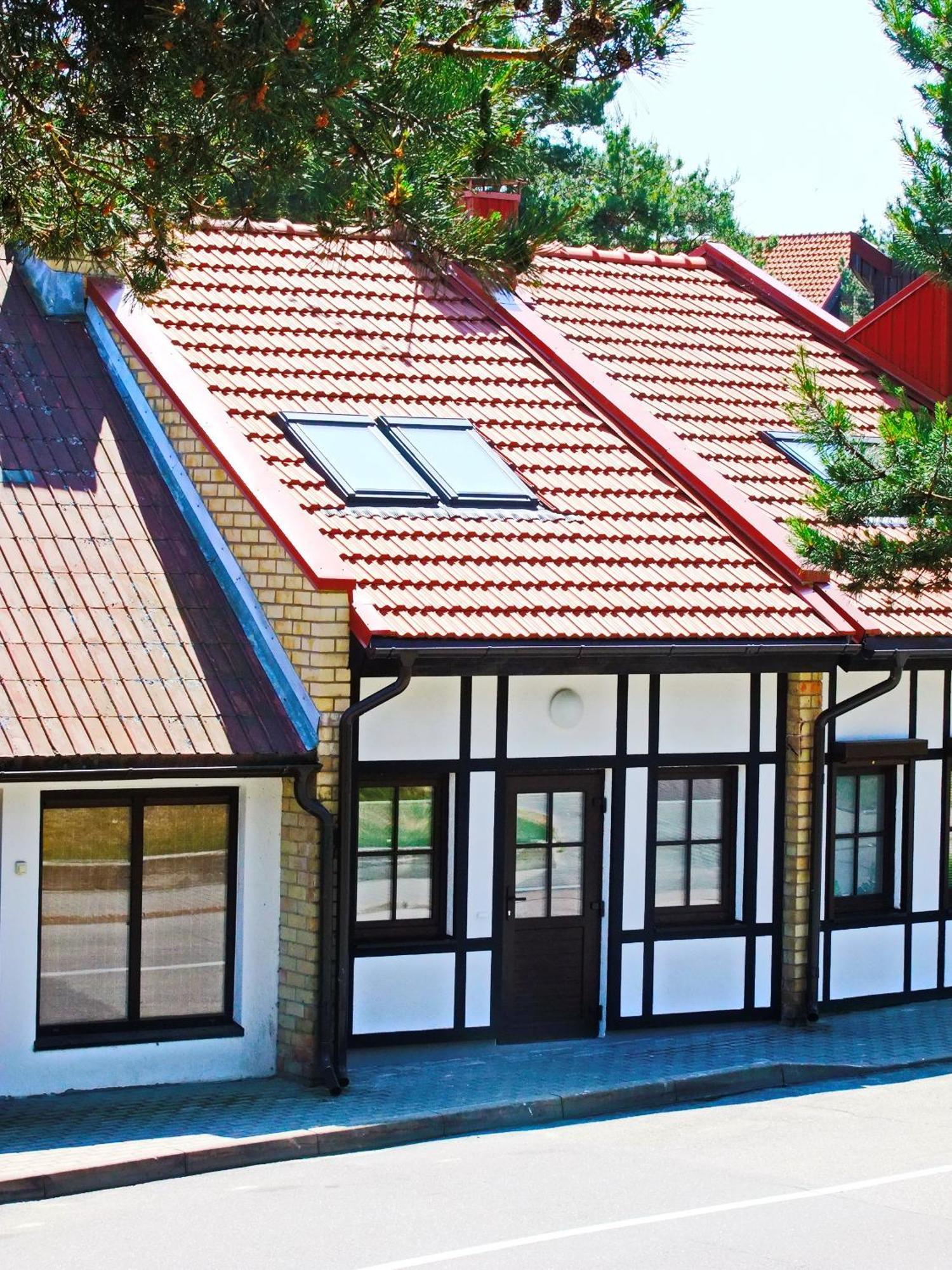 Irinos Apartamentai Nida Exteriör bild